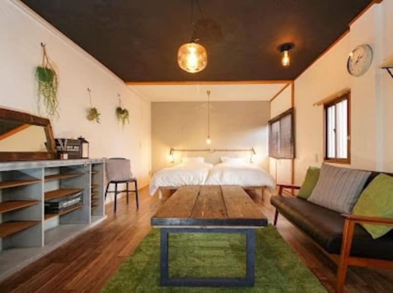 ゲストハウス弓と糸 Guesthouse Yumi To Ito - B&B Nagano