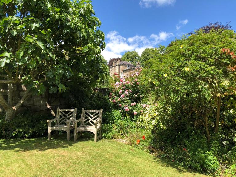 Luxury one bed garden flat-private parking - B&B Bath