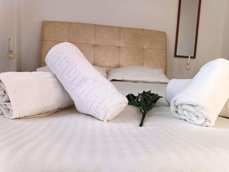Sweet Home Nikorenia 2 - Ferienwohnung Krotiri