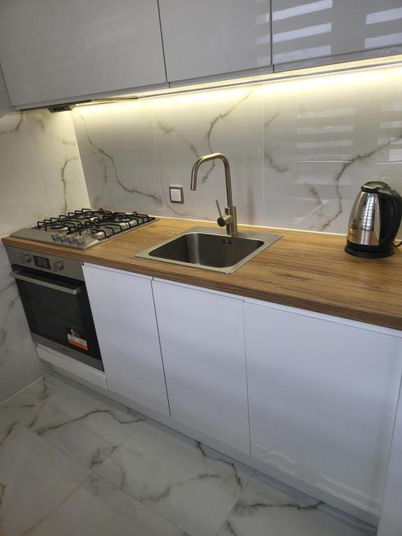 Krucza Apartament - B&B Varsovia