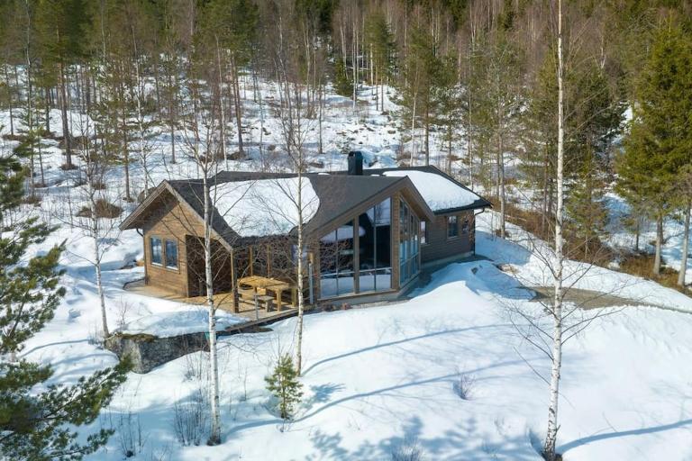 Ruim nieuw huis aan meer de Nisser - Nisserro Hytte - B&B Årak