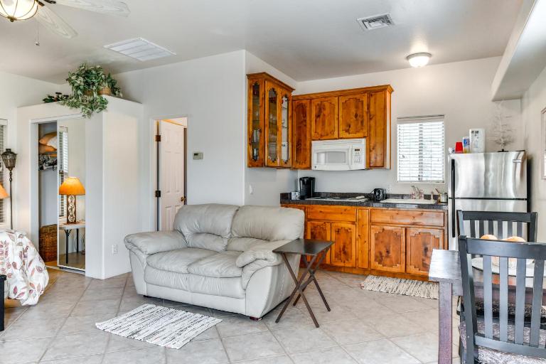 4 Mi to San Tan Mtn Trails: Arizona Studio! - B&B Queen Creek
