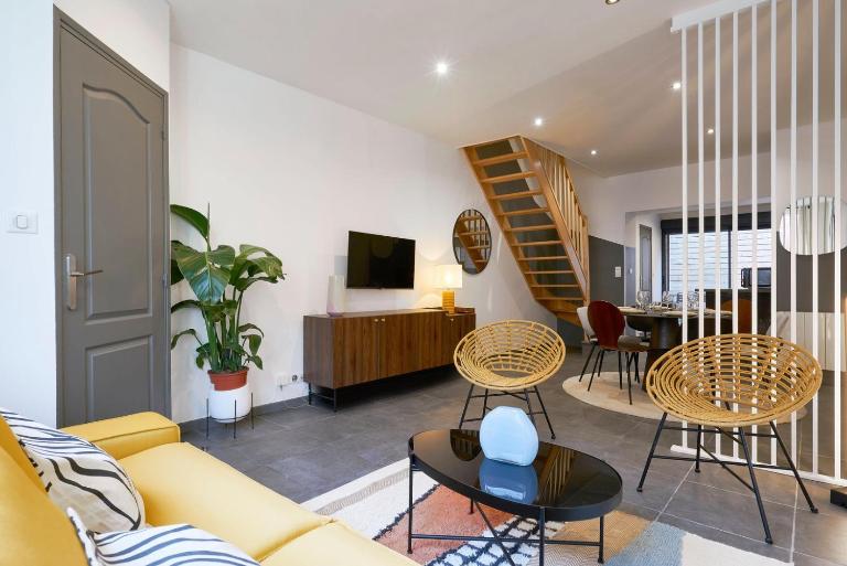 3 bedroom house with courtyard, near metro - B&B Tourcoing