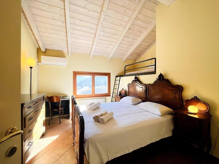 Casa Mina(Wi-fi & TV) - B&B Serralunga di Crea