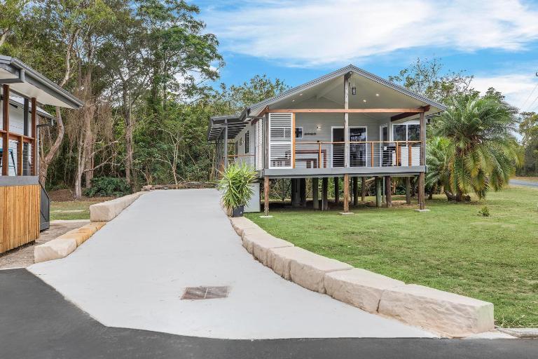 The Palm Cabin 2 - B&B Mylestom