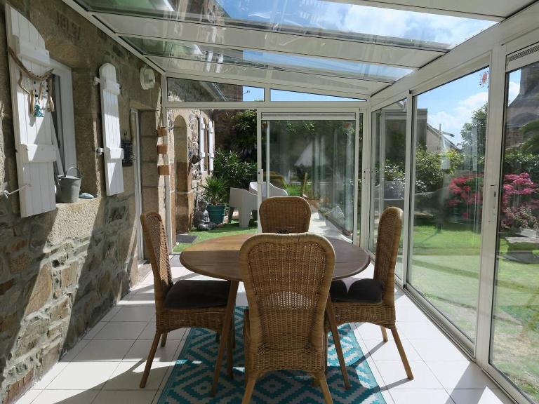 Maison de charme 3* avec WIFI, jardin clos, véranda, à 350m du port à Perros-Guirec - FR-1-368-254 - Ferienwohnung Perros-Guirec