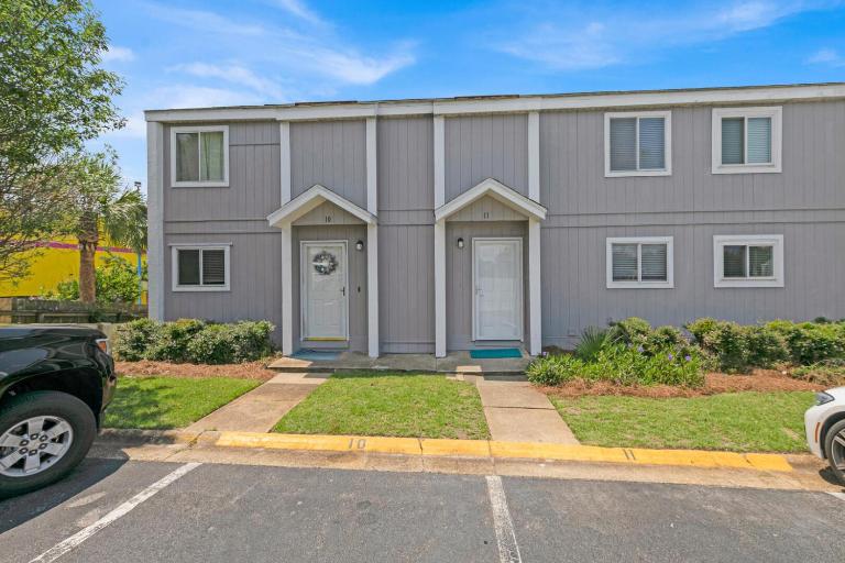 Southbay by the Gulf 11 a 4 Bedroom Townhome with Beach Access and 300ft of Private Beach - B&B Destin