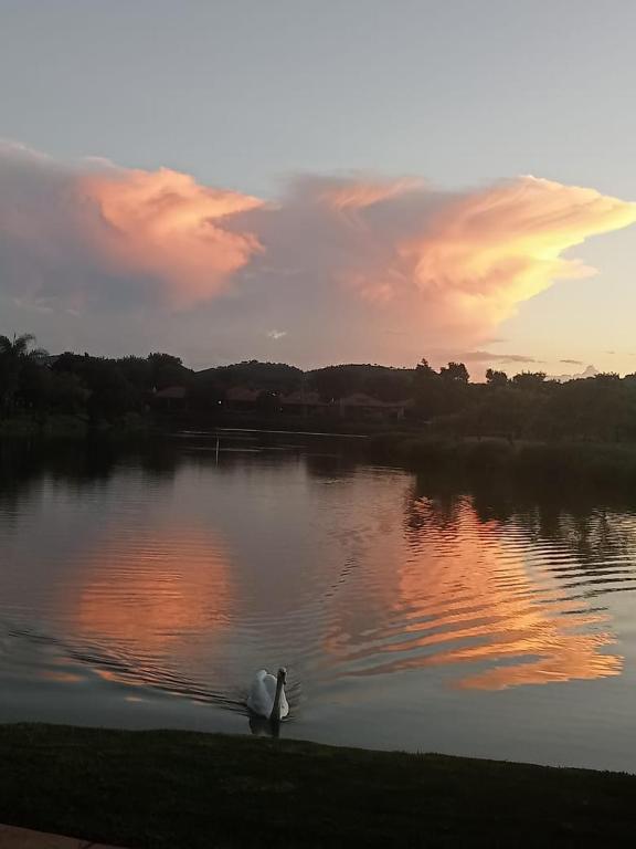 Pecanwood Estate Cosy home 3 bedrooms with pool - B&B Hartbeespoort