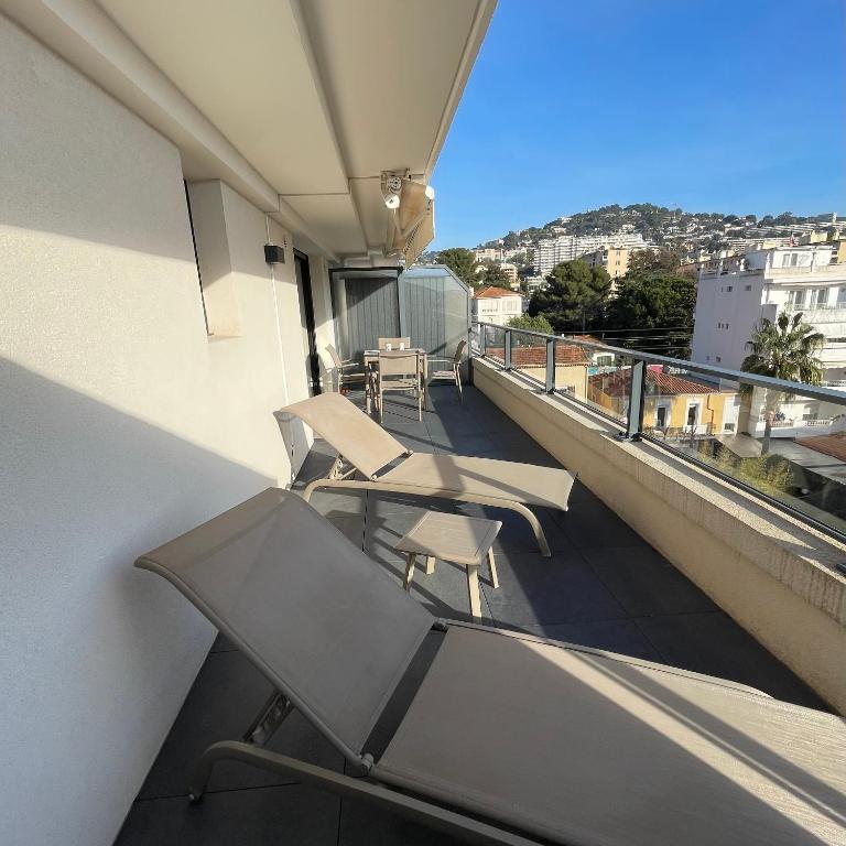 Top Floor Secret Garden, Cannes - Ferienwohnung Cannes