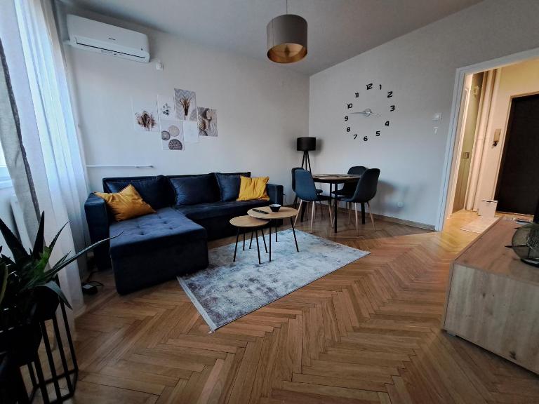 Ema's Cosy apartment - Ferienwohnung Belgrad