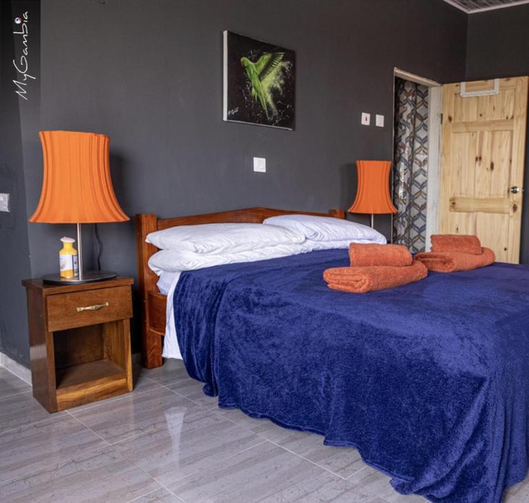 Seaview - Sleeps 3 - Access to Beach - Bakau - B&B Bakau