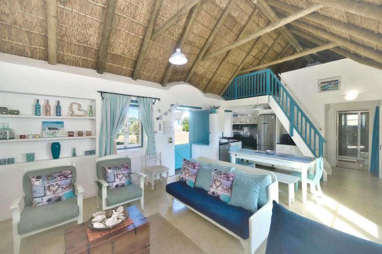 Pebbles in Langezandt, Struisbaai - B&B Struisbaai