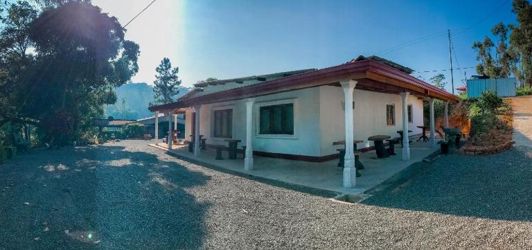 Lodgepole Pine Resorts - B&B Welimada