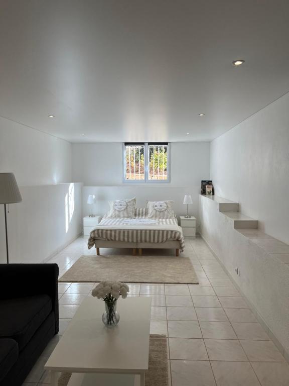 T3 avec jardin et piscine privée - B&B Velaux