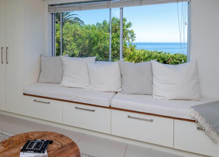 31 Ingleside, Camps Bay Apartment - Chambres d'hôtes Le Cap
