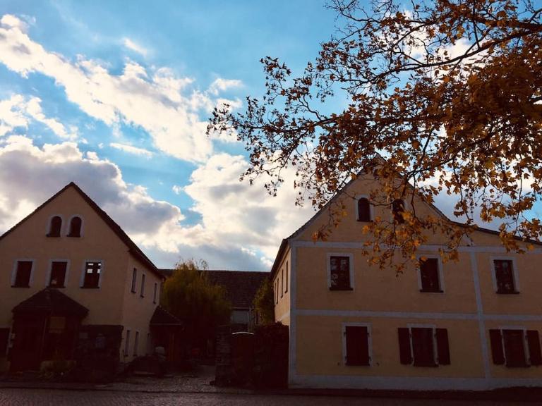 Erholen im Kranichhof, Garten, Sauna - Nähe Heide - Chambres d'hôtes Mockrehna
