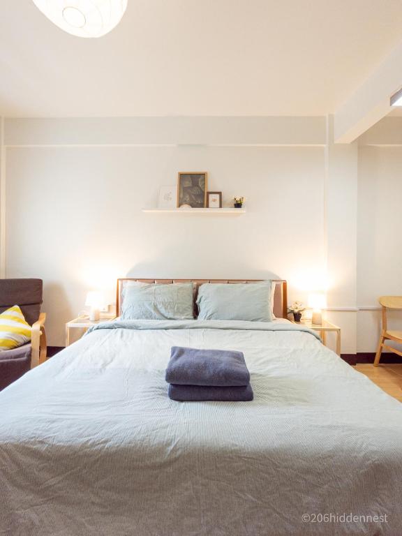 206HiddenNest, Local Room with Street Food only 15 min walk to Skytrain - B&B Bangkok