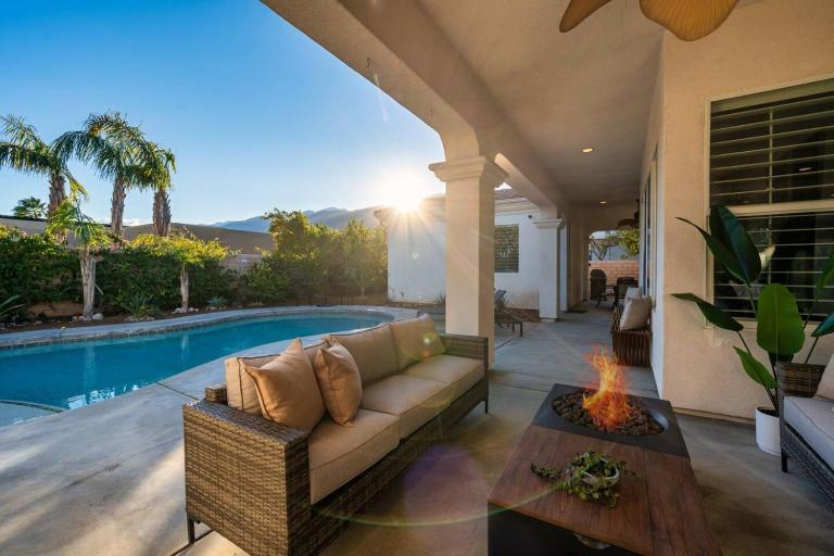 Paradise Palms With Private Pool And Spa - Chambres d'hôtes Palm Springs