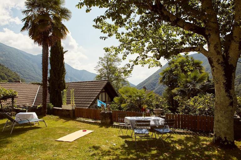 Wild Valley Palm Garden in Valle Onsernone - Bed and Breakfast Berzona