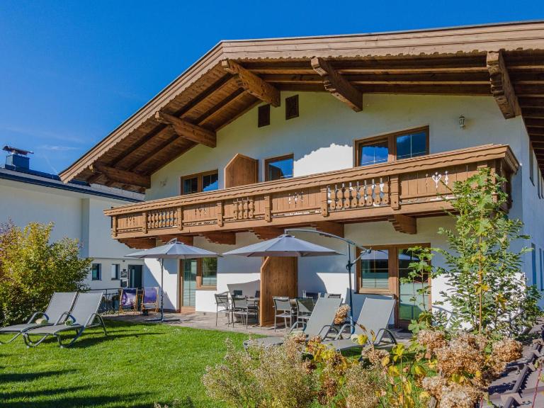 Apartment in Brixen near Wilder Kaiser Gondola - B&B Brixen im Thale