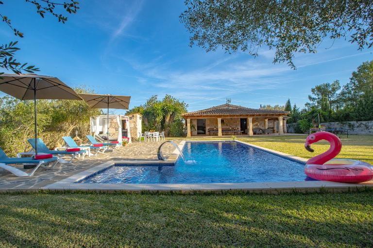 Villa LLosia By SunVillas Mallorca - B&B Pollença