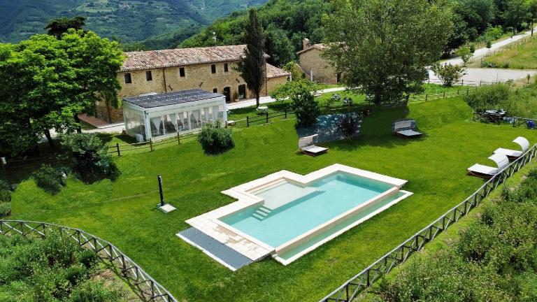 Agriturismo Fonte Rosa - Bed and Breakfast Fiastra