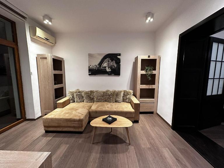 elisio - Pani Nani Apartment - B&B Braşov