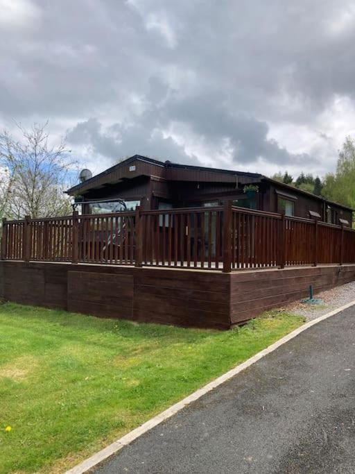 7F Cwtch Cymru Lodge, Caer Beris Holiday Park - apologies commercial vehicles not allowed on site - Chambres d'hôtes Builth Wells