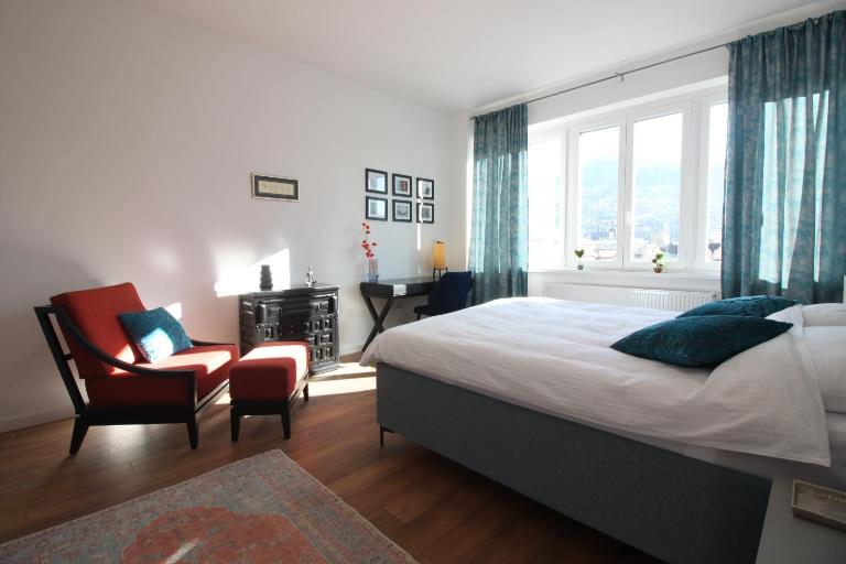 Sunny Apartment - Ferienwohnung Sarajevo