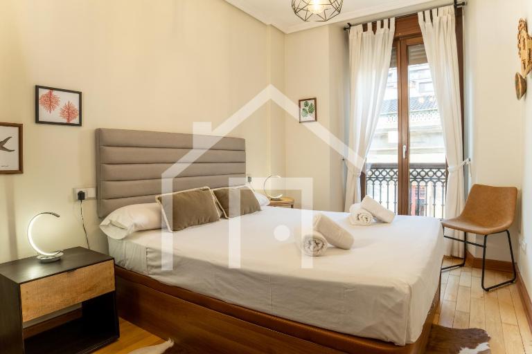 Corrida 37 - Ferienwohnung Gijón
