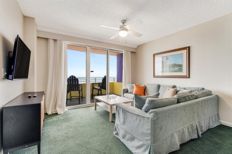 Unit 2223 Ocean Walk - 3 Bedroom Ocean Front - B&B Daytona Beach