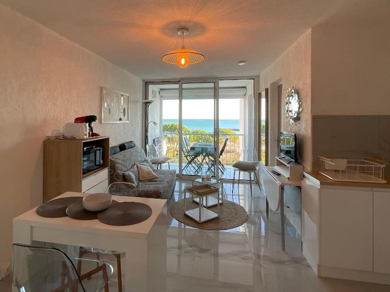 Appartement 2 pièces cabine avec parking privé à Sète - FR-1-338-554 - Ferienwohnung Sète