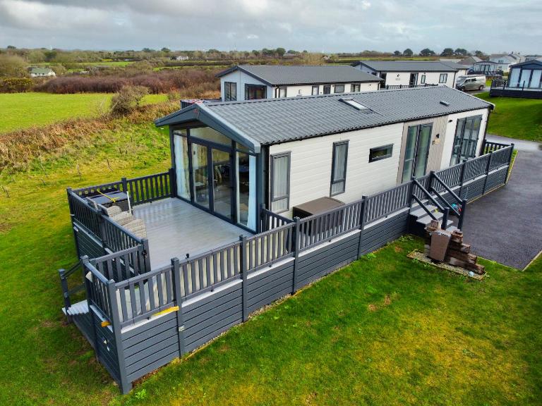 Holywell Lodge - B&B Newquay