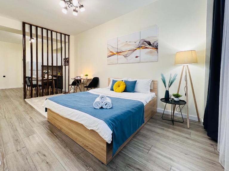 417I3 Sky Blue Apartments Sholpan city - B&B Almaty