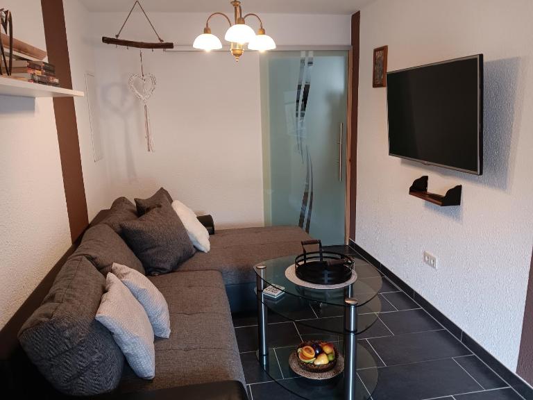 Ferienwohnung Schwarzenbergblick - B&B Kelberg