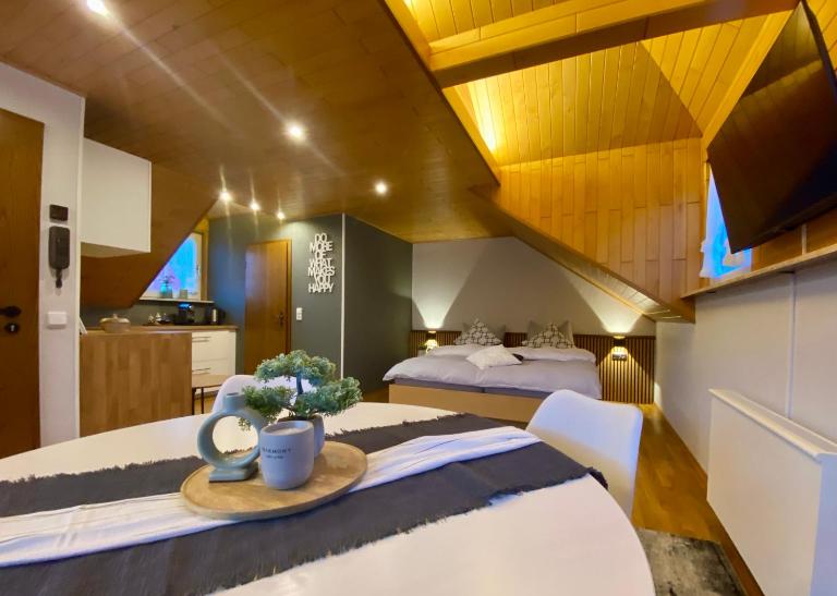 Fewo-zum-Nussbaum - Mosel 2 - Bed and Breakfast Schweich