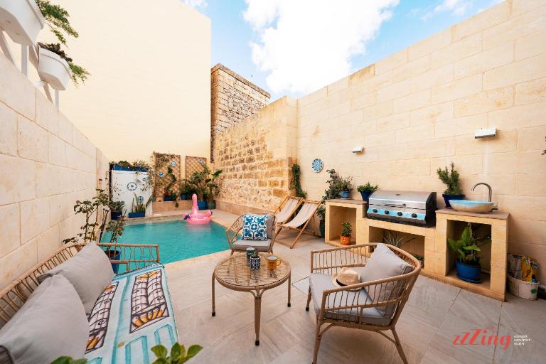 Eco-Friendly Townhouse with Private Pool in Nadur - B&B Nadur