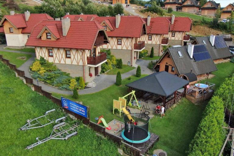 Domki Całoroczne Osada Zbójecka Jandura - B&B Kluszkowce