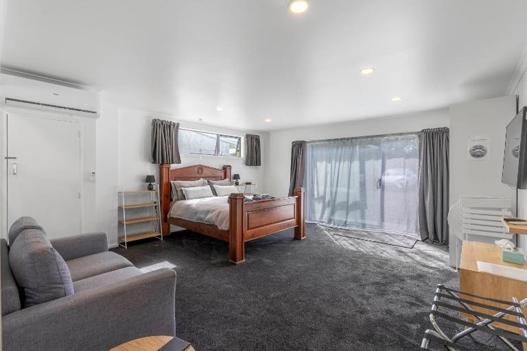 Nine Acres - B&B Invercargill