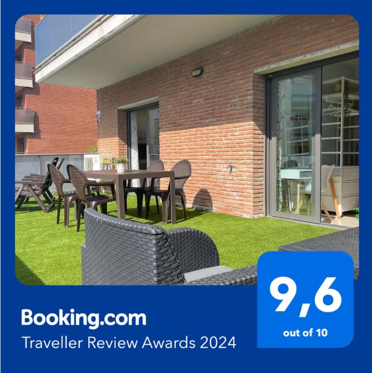Solàrium con terraza a 5 minutos de la playa - B&B Girona