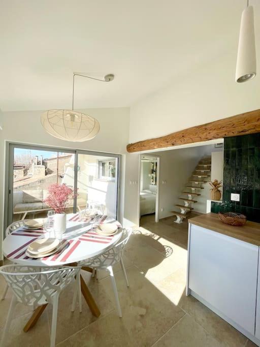 Magnifique appartement + terrasse au cœur d’Aix - Ferienwohnung Aix-en-Provence