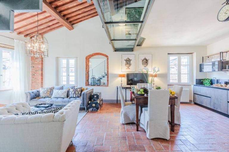 Casa Lucky, Romantic Modern 3 bedrooms Penthouse - Ferienwohnung Lucca