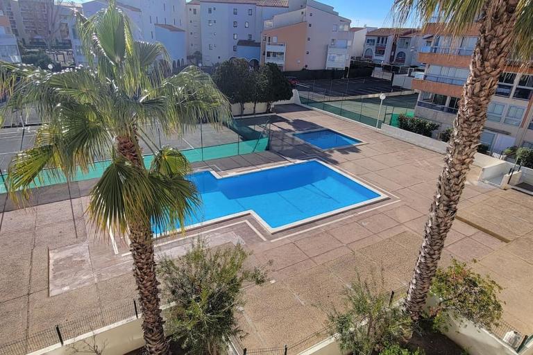 Nauticap, Joli T2 rénové, piscine, parking, 200m plage - B&B Le Cap d'Agde
