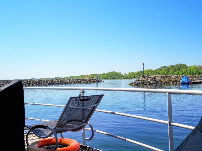 Hausboot in Boltenhagen - FLOATING 44 Boot 8 - Ferienwohnung Ostseebad Boltenhagen