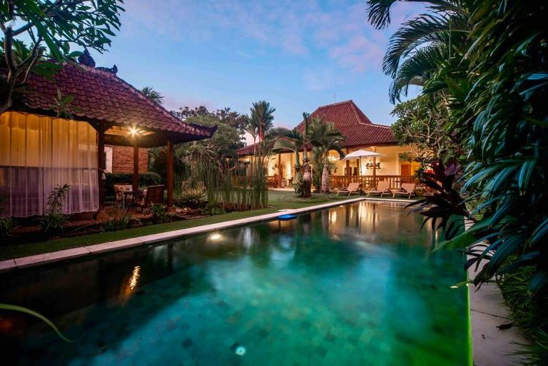 Villa Kuda Sumba Umalas - Seminyak Area - B&B Kerobokan