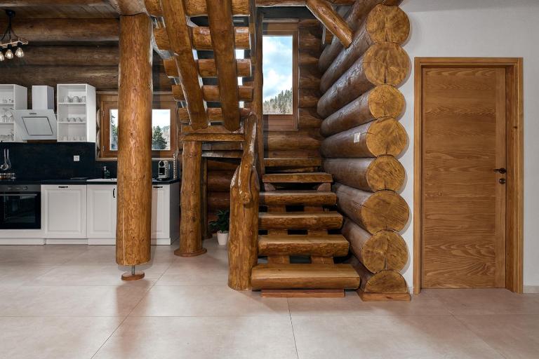 Loghouse Madeira, Fužine. - B&B Fužine