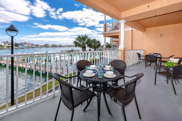 200 Harborview Grande - Bed and Breakfast Clearwater Beach
