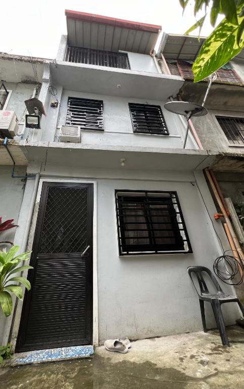 DANCEL’s Family Staycation - B&B Manila
