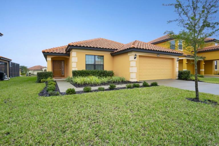 Villa with Pool in Gated 18-hole Golf Community with self-checkin after 4pm - Ferienwohnung Davenport