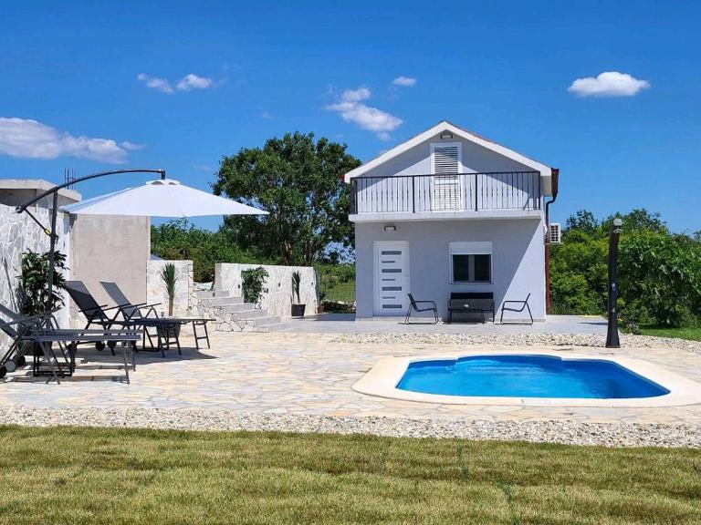 Villa Ana - Ferienwohnung Posedarje